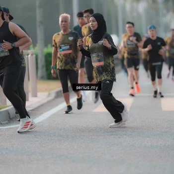 Runner Photo 6375000