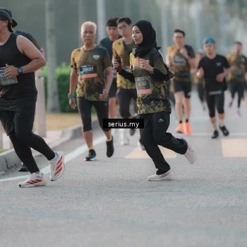 Runner Photo 6375001