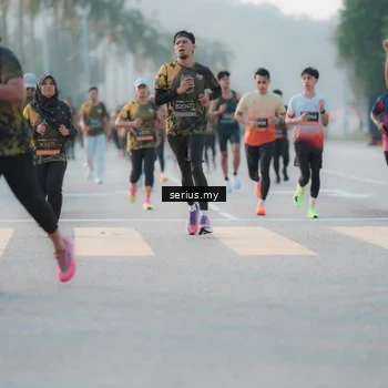 Runner Photo 6375018