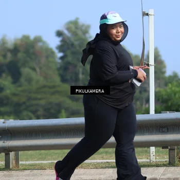 Runner Photo 6375030