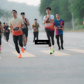 Runner Photo 6375049