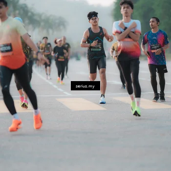 Runner Photo 6375073