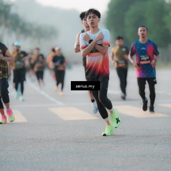 Runner Photo 6375083