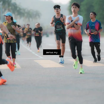 Runner Photo 6375085