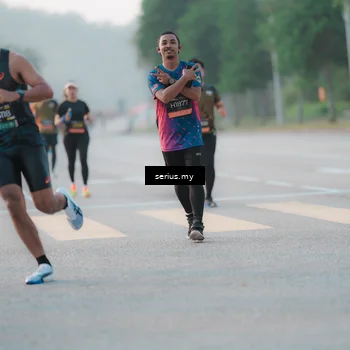 Runner Photo 6375115