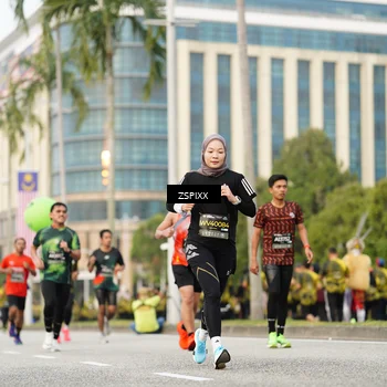 Runner Photo 6375153