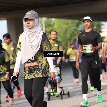 Runner Photo 6375159