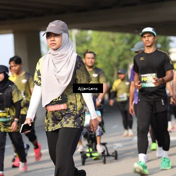 Runner Photo 6375175