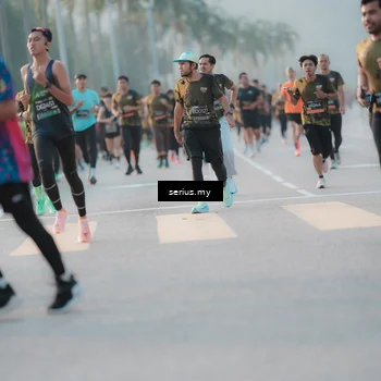 Runner Photo 6375192