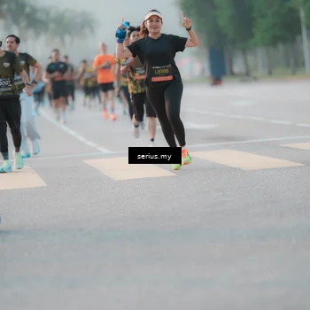 Runner Photo 6375206
