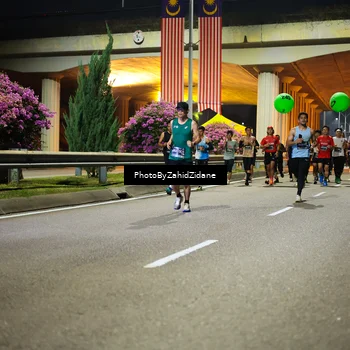 Runner Photo 6375208