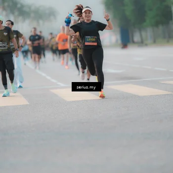 Runner Photo 6375215