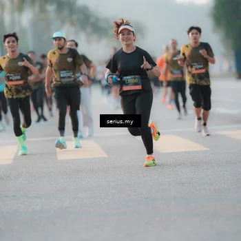 Runner Photo 6375242