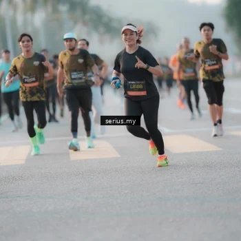 Runner Photo 6375244