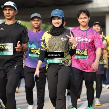 Runner Photo 6375251