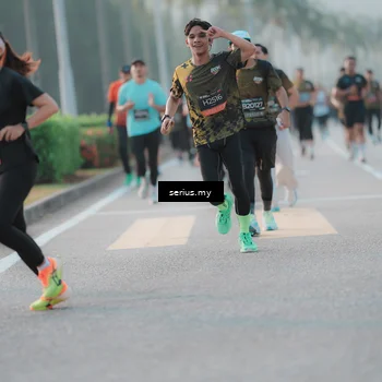 Runner Photo 6375261