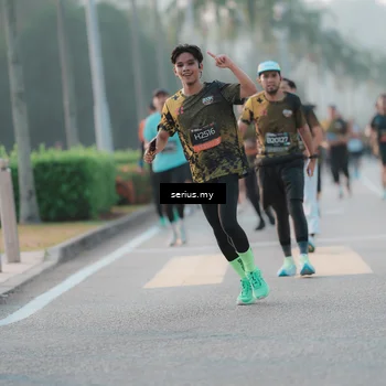 Runner Photo 6375297