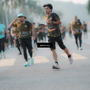 Runner Photo 6375300