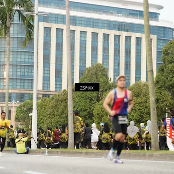 Runner Photo 6375304