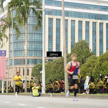 Runner Photo 6375317