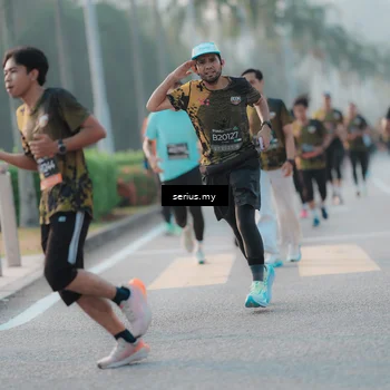 Runner Photo 6375327