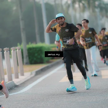 Runner Photo 6375351