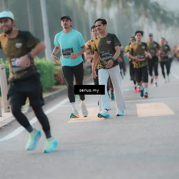 Runner Photo 6375359
