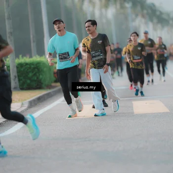 Runner Photo 6375368
