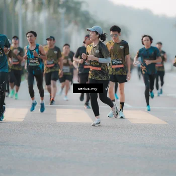 Runner Photo 6375403