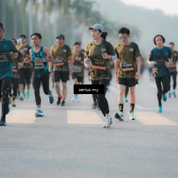 Runner Photo 6375414