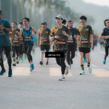 Runner Photo 6375421