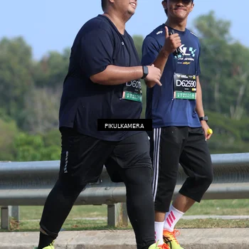 Runner Photo 6375425