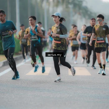 Runner Photo 6375442
