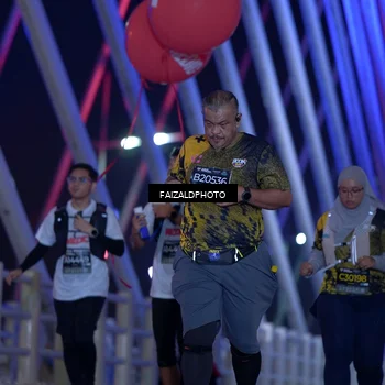 Runner Photo 6375443