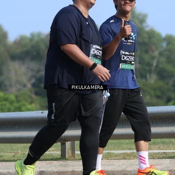Runner Photo 6375444