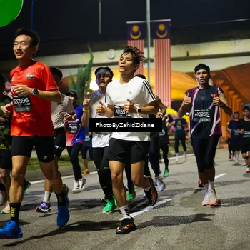 Runner Photo 6375460