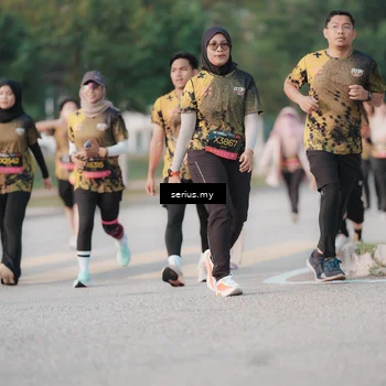 Runner Photo 6375518