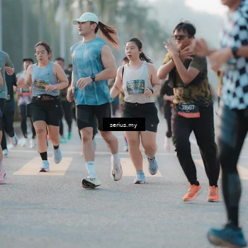 Runner Photo 6375628
