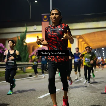 Runner Photo 6375651