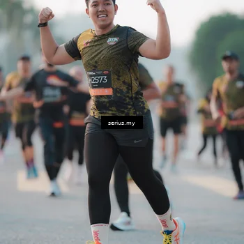 Runner Photo 6375670