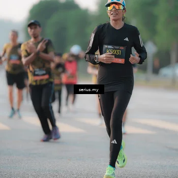 Runner Photo 6375682