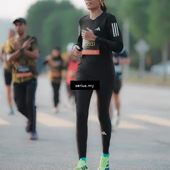 Runner Photo 6375687