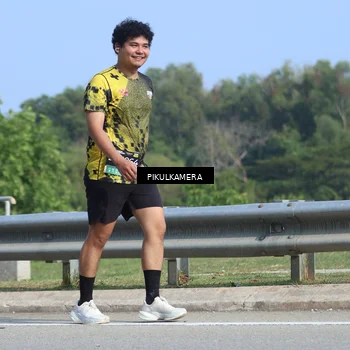 Runner Photo 6375691