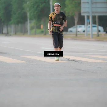 Runner Photo 6375713