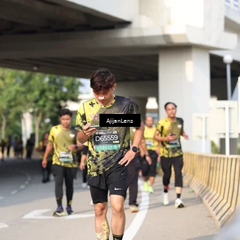 Runner Photo 6375739