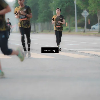 Runner Photo 6375747