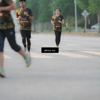 Runner Photo 6375755