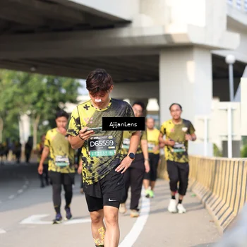 Runner Photo 6375756