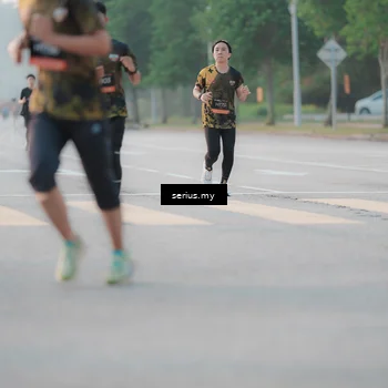 Runner Photo 6375769