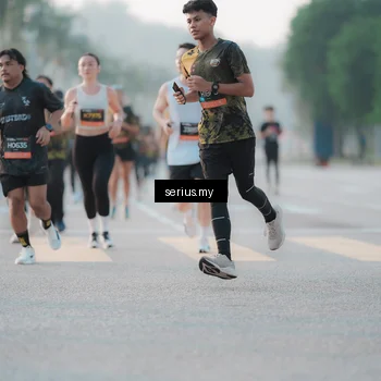 Runner Photo 6375770